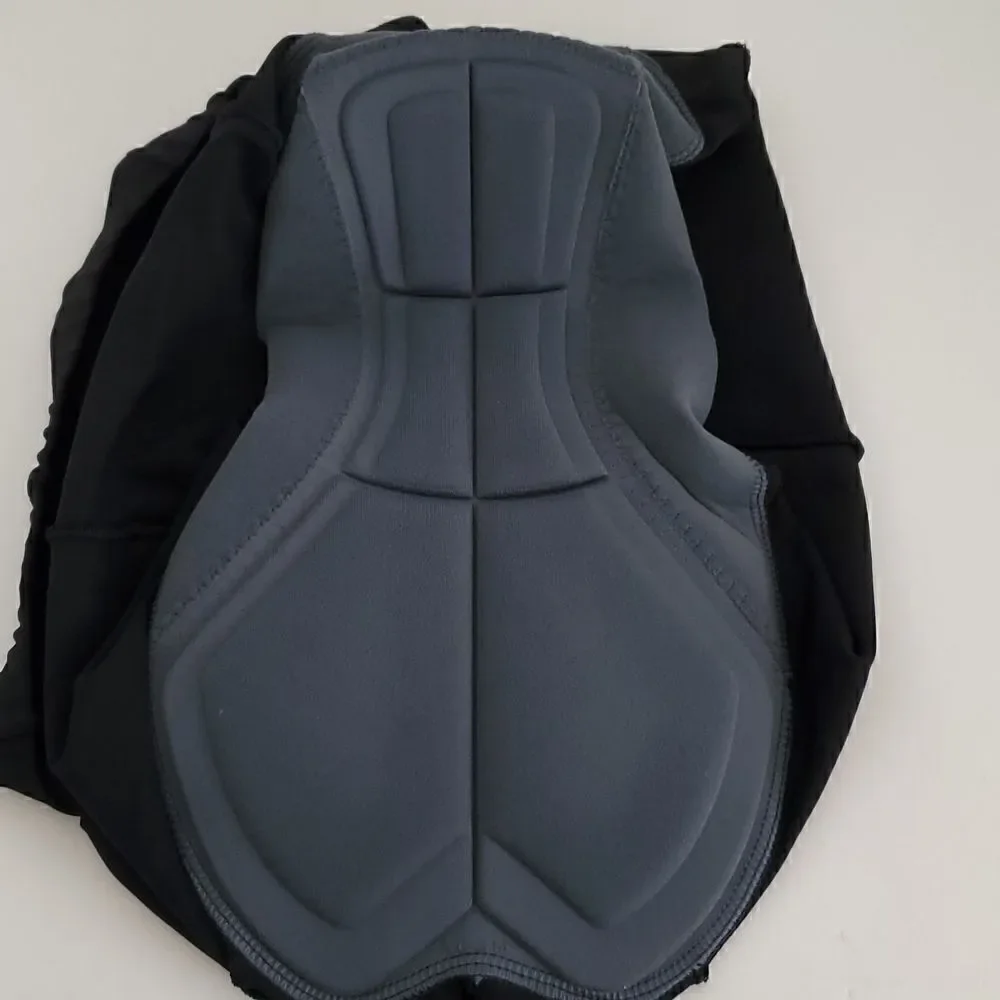 Mad Dogg Athletics Spinning Women's Black Padded Cycling Shorts Size M